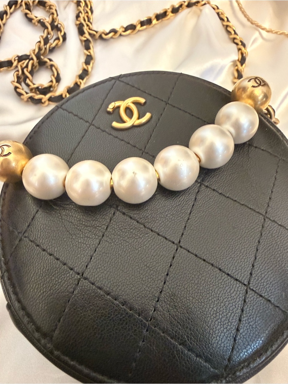 CHANEL Black Quilted Round Mini Crossbody with Pearls & Gold Chain - Picture 2 of 8